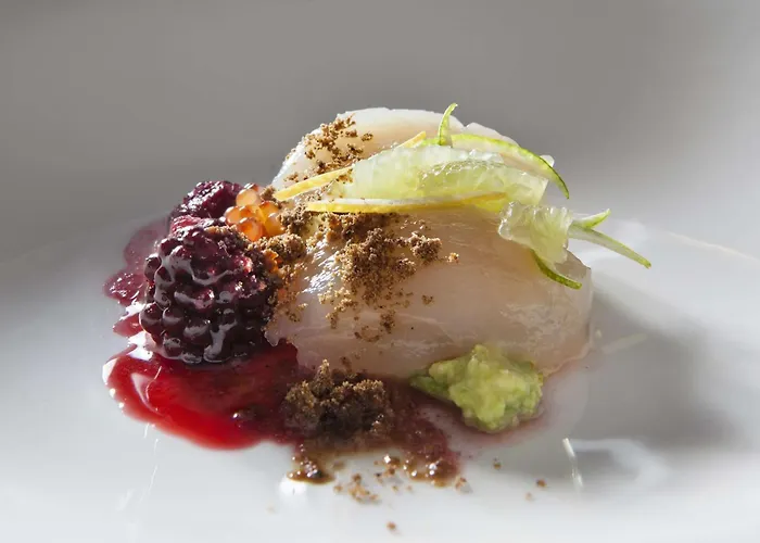 Nh Canciller Ayala 4*