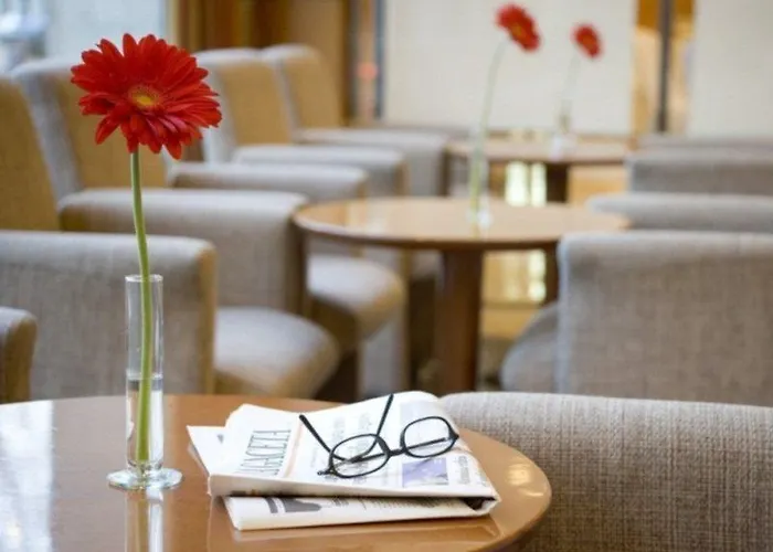 Nh Canciller Ayala 4*