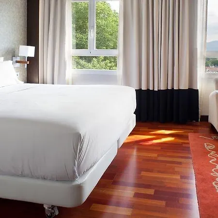 Nh Canciller Ayala Hotel