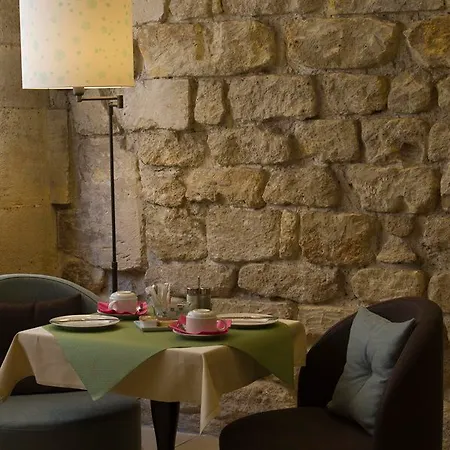 Nh Canciller Ayala 4*