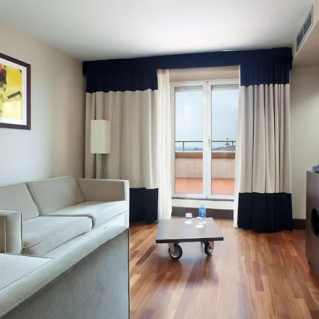 Nh Canciller Ayala 4*