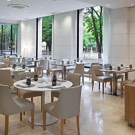 Nh Canciller Ayala 4*