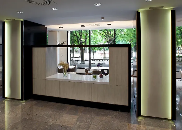 Nh Canciller Ayala Hotel