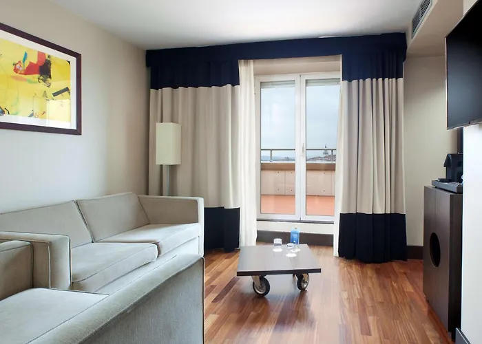 Nh Canciller Ayala 4*